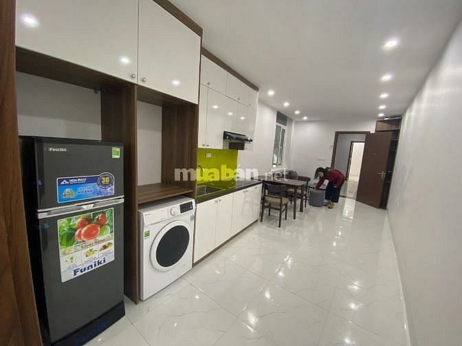 Cho thuê căn hộ cao cấp full đồ tại phố Đội Nhân- quận Ba Đình