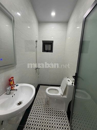 Nhà MỚI Đúc 2 Lầu,st- HXH Trường Chinh-Tân Bình. DT 4.8x12- nhỉnh 8 TỶ