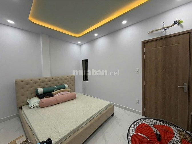 Nhà MỚI Đúc 2 Lầu,st- HXH Trường Chinh-Tân Bình. DT 4.8x12- nhỉnh 8 TỶ