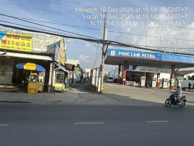 Chính chủ bán gấp nhà và đất 1 sẹc cách mặt tiền Đỗ V Dậy 20m, Hóc Môn