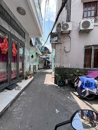 Nhà nhỏ 30m2 nguyễn thái sơn p7 gò vấp chỉ 2.65 tỷ nhà trống giao ngay