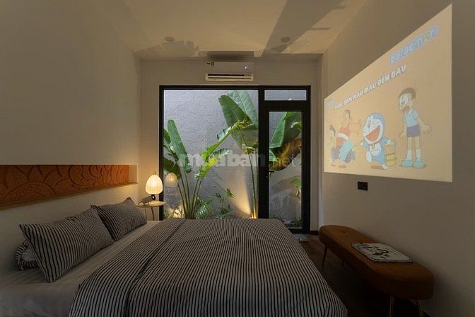 BÁN NHÀ PHONG CÁCH CHÂU ÂU – TÔNG CAM CHỦ ĐẠO – HẺM XE HƠI 8M GIÁ 5.3T
