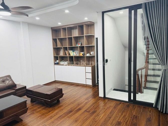 BÁN NHÀ DT 40M, GIÁ 6 TỶ 250 TRIỆU, NHÀ ĐẸP 5 TẦNG PHƯỜNG THƯỢNG CÁT