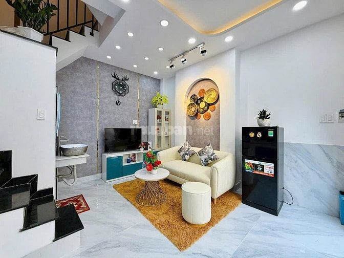 BÁN GẤP NHÀ 3 LẦU LÊ CÔNG PHÉP, Bình Tân, SHR. Giá 2Tỷ350 Chính Chủ
