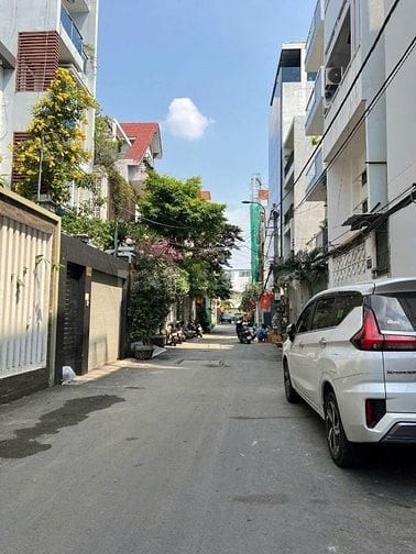 Bán nhà HXH đường Nguyễn Đình Chiểu Q3 dt: 3m x 16m 1 lầu giá 6 tỷ 2