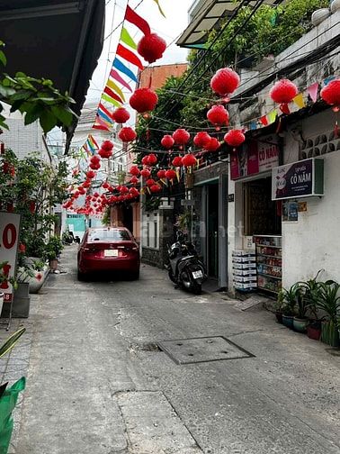 Bán nhà HXH đường Nguyễn Đình Chiểu Q3 dt: 3m x 16m 1 lầu giá 6 tỷ 2