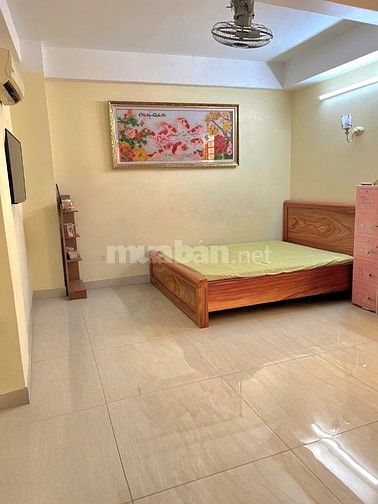 HXH8m Lý Thường Kiệt- Sát Lữ Gia- DT 5.5x15- Đúc 5 Tầng nhà còn MỚI