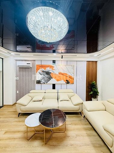 Siêu Phẩm Đúc 5 Tấm MỚI- NTCC- ngay Lý Thường Kiệt- DT 4.3x15- NHÀ ĐẸP