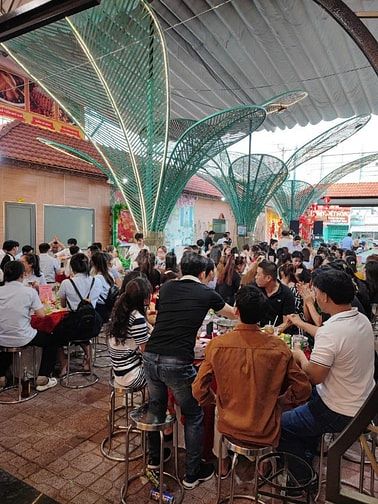 Sang/Cho Thuê Mặt Bằng 1200m² Làng Ẩm Thực Hồng Cúc Gần KCN Giao Long