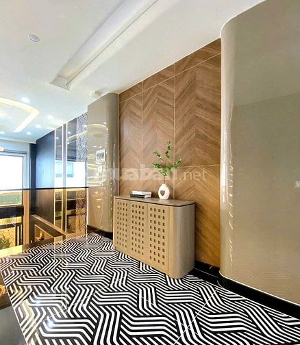 Nhà Chính Chủ. SHR. Đường Thạnh Xuân 25. Giá: ( 8.9 )tỷ