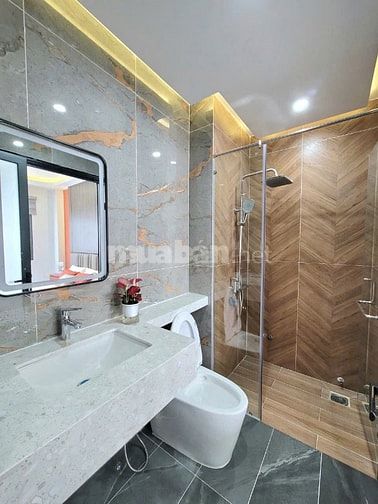 Nhà Chính Chủ. SHR. Đường Thạnh Xuân 25. Giá: ( 8.9 )tỷ
