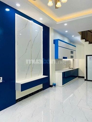 Cọc ngay nhà đẹp giá tốt HẺM LÝ THƯỜNG KIỆT, P.14 Q.10 2,750Tr 33,6m