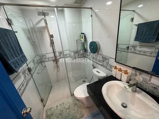 BÁN NHÀ MẶT TIỀN ĐƯỜNG ĐINH TIÊN HOÀNG, QUẬN 1