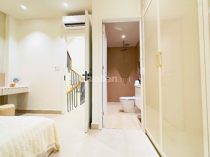 SIÊU PHẨM ĐẸP LUNG LINH CẠNH TRƯỜNG DH CÔNG NGHIỆP,Hẻm Nguyễn Văn Nghi