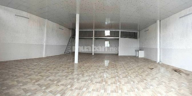 Cho thuê Mặt tiền qlộ 60.hướng bùng binh hàm luông về cầu Cái Cấm