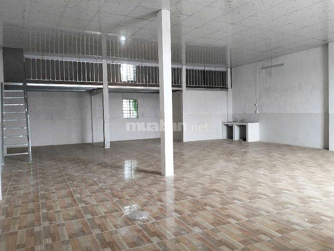 Cho thuê Mặt tiền qlộ 60.hướng bùng binh hàm luông về cầu Cái Cấm