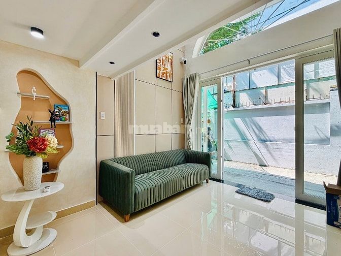 HH50tr BÁN NHÀ NGAY TRUONG CẤP 1,2 P16 THỐNG NHẤT
