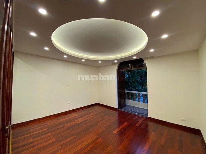 Cho thuê nhà 100m2 x 4T Hà Đông, nội thất xịn, mt5m, nhận nhà ngay