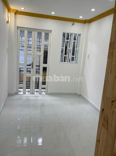 Nhà mới chính chủ 166/22A/6B Hồ Bá Kiện, phường 15, quận 10