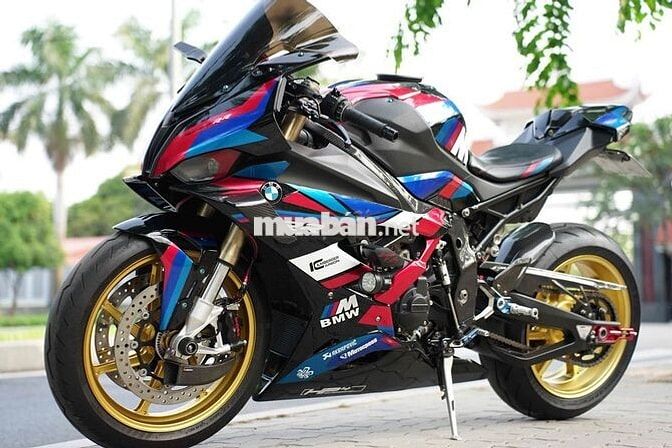 🥰😍 BMW S1000RR FULL ĐỒ CHƠI, CÁ VOI SÁT THỦ