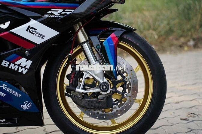 🥰😍 BMW S1000RR FULL ĐỒ CHƠI, CÁ VOI SÁT THỦ