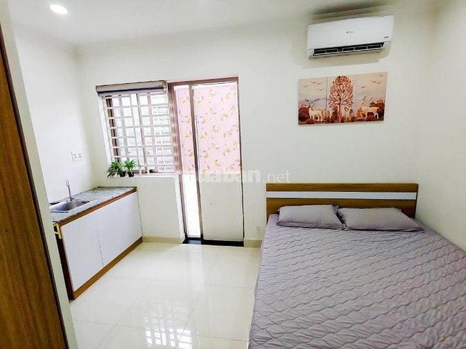 Cho Thuê Phòng Trọ Full Nội Thất , Có Thang Máy , Hầm Gửi Xe , Trung T