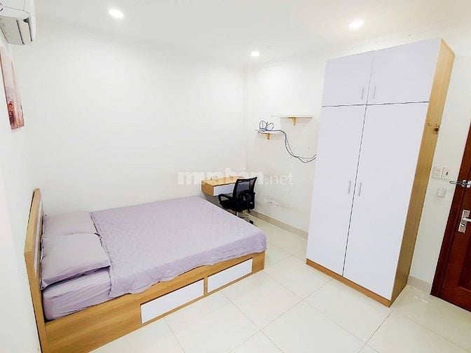 Cho Thuê Phòng Trọ Full Nội Thất , Có Thang Máy , Hầm Gửi Xe , Trung T
