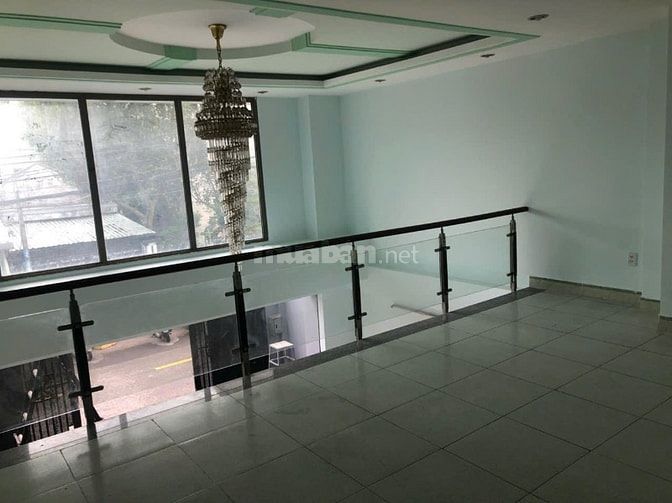 Cho thuê nhà nguyên căn 1 lửng 3 tầng , ô tô vào nhà