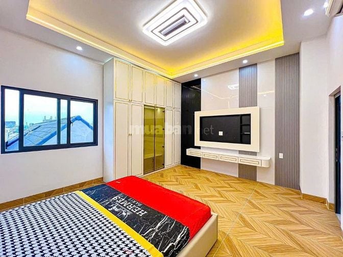 MẶT TIỀN NGUYỄN TRÃI - QUẬN 1 CẦN BÁN GẤP CHỈ 21 TỶ 500 CÓ SẴN HD THUÊ
