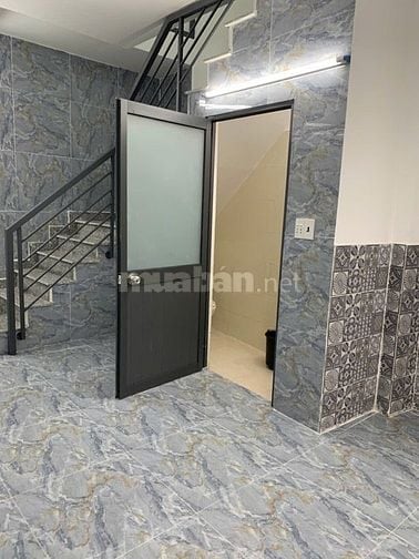 BÁN NHÀ NGANG 4  ĐƯỜNG CÔ GIANG QUẬN PHÚ NHUẬN 