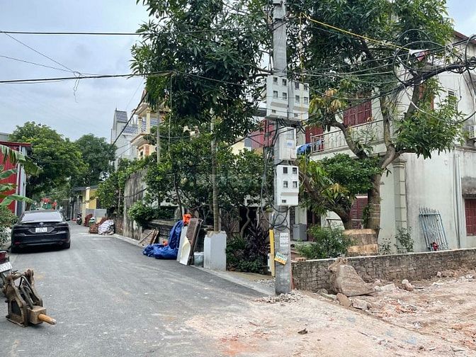 BÁN ĐẤT VÕNG LA ĐÔNG ANH, Ô TÔ TRÁNH, GIÁ ĐẦU TƯ XỊN, SỔ NÉT CĂNG