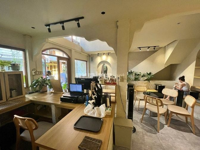 MẶT TIỀN NGUYỄN TRUNG NGẠN CHỈ 7.5 TỶ ĐANG CHO THUÊ LÀM QUÁN CAFE SHR