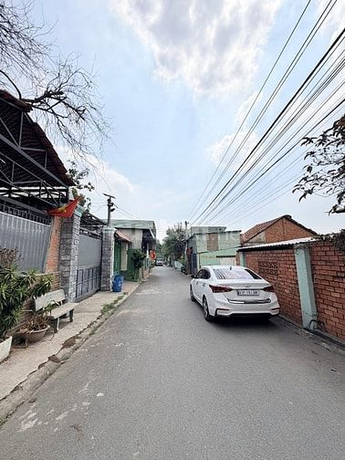 Giá trọn gói 700 triệu miếng đất thổ cư tại Tp HCM Sổ hồng riêng
