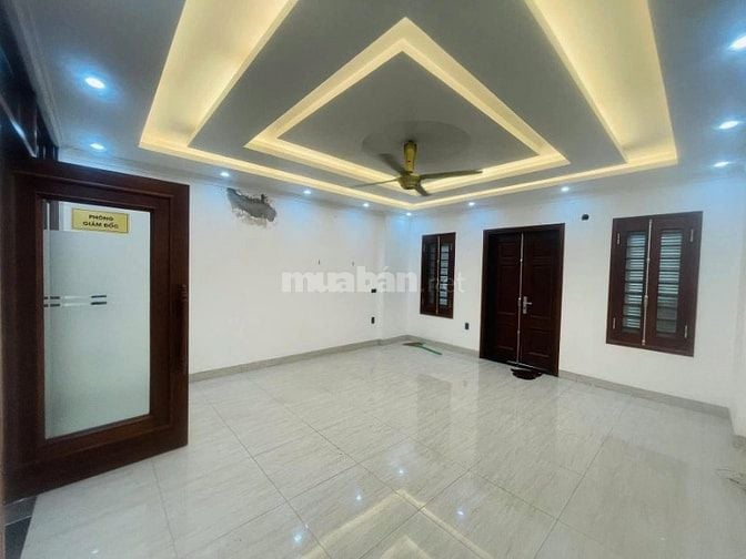 Cho thuê nguyên căn làm kinh doanh - Văn Phòng - Spa phố Hồng Tiến