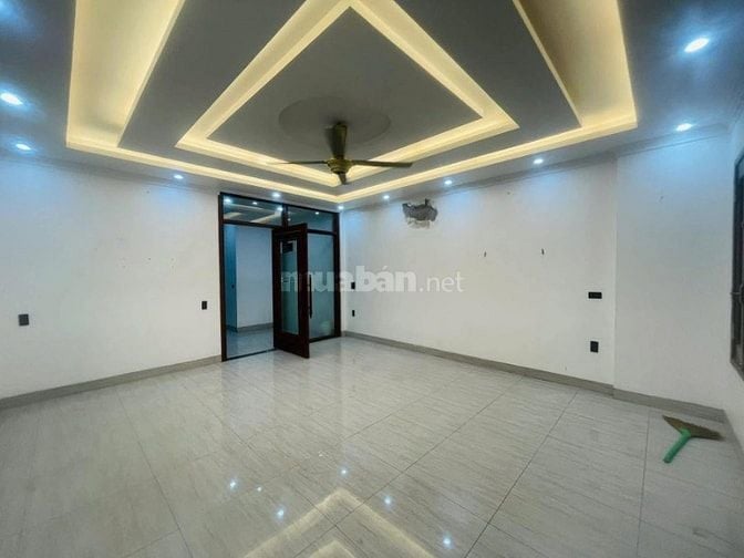 Cho thuê nguyên căn làm kinh doanh - Văn Phòng - Spa phố Hồng Tiến