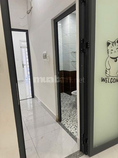 Bán nhà mặt tiền đường số 2, phường 4 quận 4 