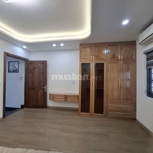 Nhà 3 tầng - Như Biệt Thự MiNi - DT 5 x 23 - Giá 9.860 tỷ tỷ TL.