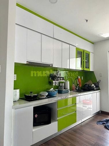 Bán gấp căn hộ 3 phòng ngủ chung cư SCrec vị trí đẹp giá tốt nhất 