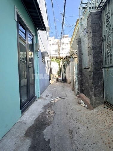 CẦN BÁN GẤP NHÀ MỚI 3 TẦNG GIÁ RẺ - CHÍNH CHỦ