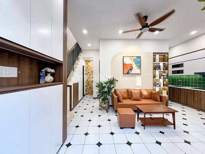Siêu Phẩm Hiếm 52m2, ngang 6,4m x 8m nở hậu 7m, Bùi Đình Tuý BT