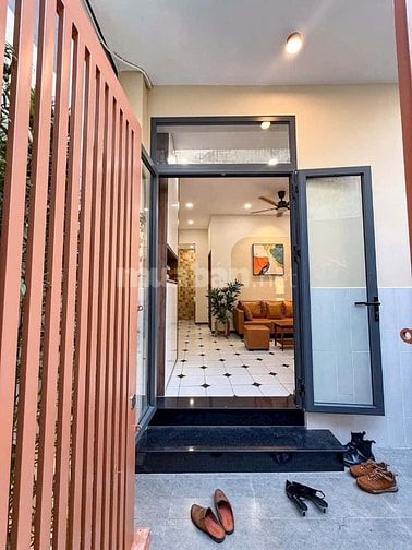 Siêu Phẩm Hiếm 52m2, ngang 6,4m x 8m nở hậu 7m, Bùi Đình Tuý BT