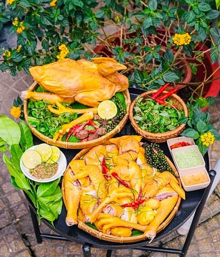 Tuyển gấp nhân viên phụ bếp, phục vụ quán ăn Mỳ Quảng Đà Nẵng 43