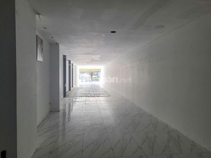 CHO THUÊ MẶT BẰNG KẾT HỢP VĂN PHÒNG TẠI ĐƯỜNG 30/4 - Q. NINH KIỀU