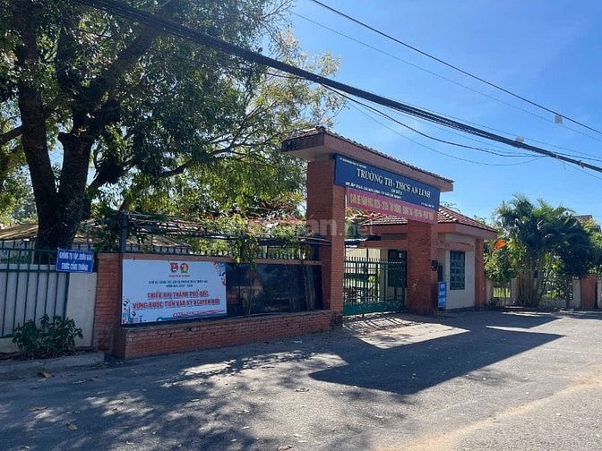 ĐẤT NGỘP 18X40=720M2 SỔ RIÊNG THỔ CƯ SÁT CHỢ, ĐƯỜNG NHỰA 12M GIÁ 660TR