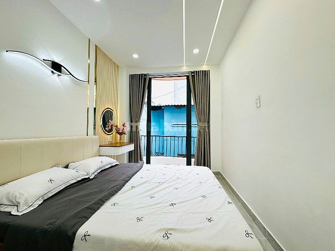 💥Lên sóng Khu vip trung tâm Phú Nhuận, Hẻm 73 Duy Tân , 3PN, 2 tầng 