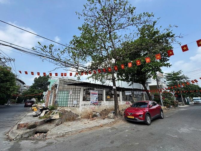 Bán đất góc 2 mặt tiền đường 23 Hiệp Bình Chánh - 254m2 (16x16m) 29 tỷ