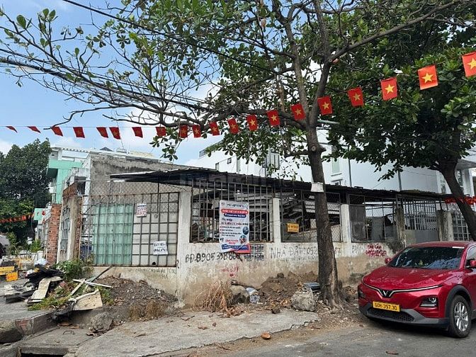 Bán đất góc 2 mặt tiền đường 23 Hiệp Bình Chánh - 254m2 (16x16m) 29 tỷ