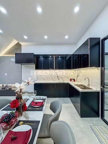 GIÁ ĐẦU TƯ CHỈ NHỈNH 3 TỶ NGAY NGUYỄN BỈNH KHIỂM - GV SHR GẦN CC M-ONE