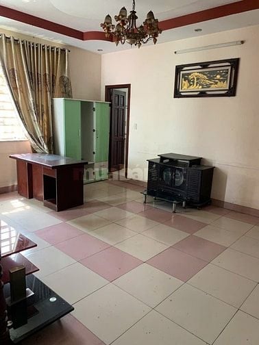 Bán nhà đất mặt tiền lê văn việt diện tích 217,4m2 full thổ có nhà 