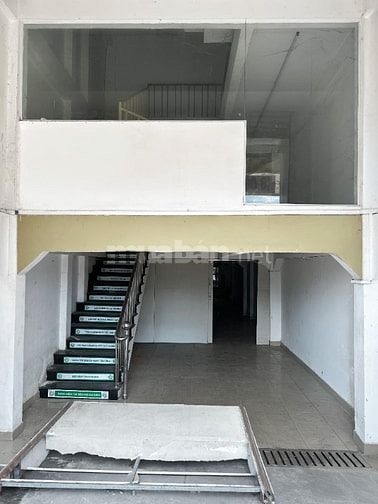 176 KDV 4 tầng 340m2 sàn ngay vòng xoay tiện oto đi lại giá chỉ 18tr